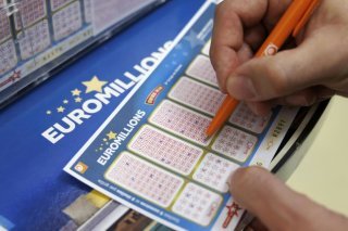 La loterie transnationale Euro Millions est proposée dans douze pays européens, dont la Suisse. Keystone/SALVATORE DI NOLFI