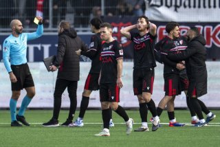Le chaos en fin de match lorsque l'arbitre attribue un corner au FC Sion et siffle la fin de la rencontre avant l'exécution de la balle arrêtée